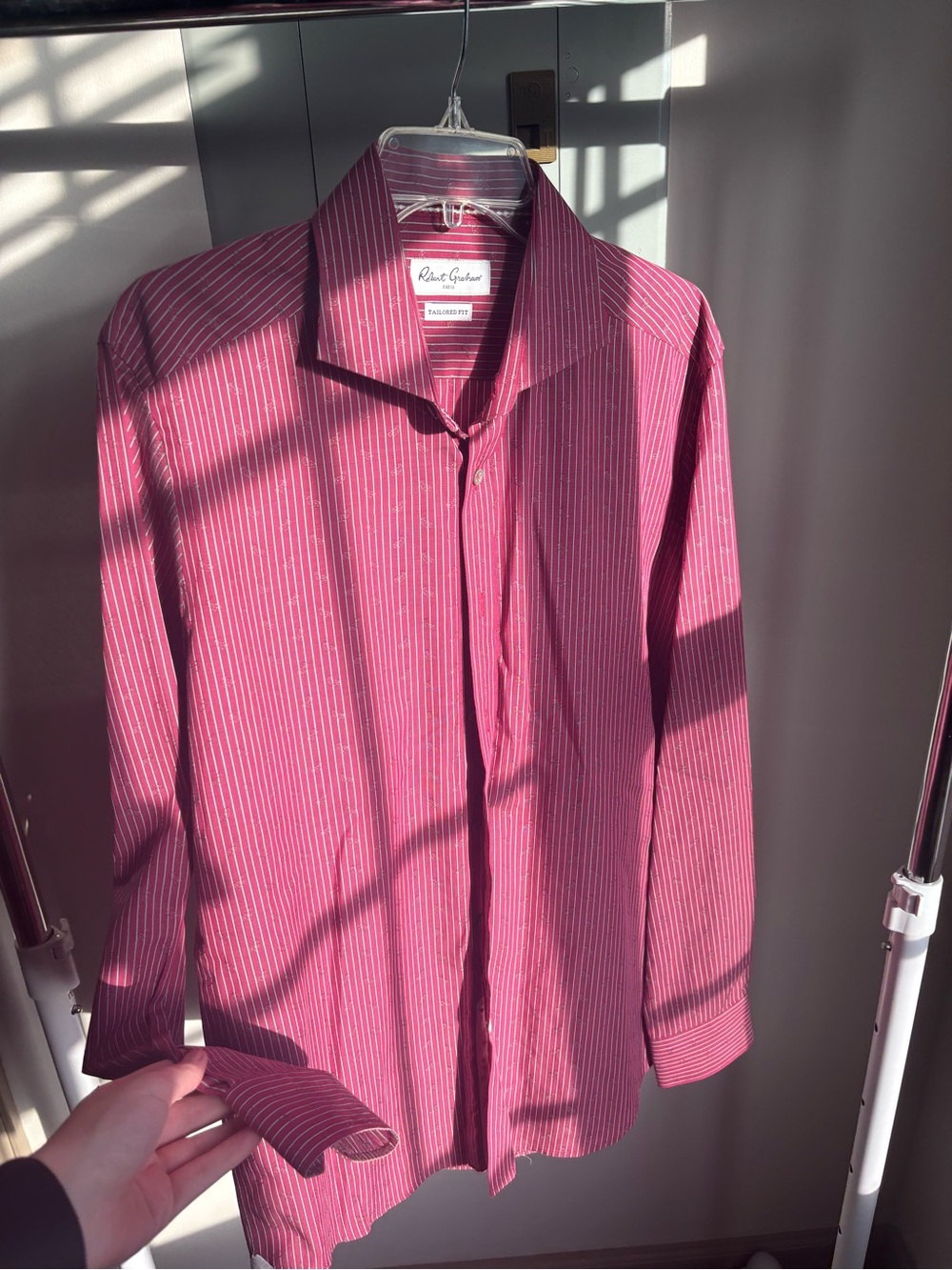 Like new Men’s Red Robert Graham Button Down Size Large